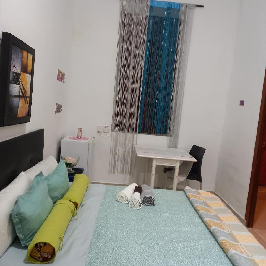 Emma Lovely Room With Private Bathroom Alicante Exterior foto
